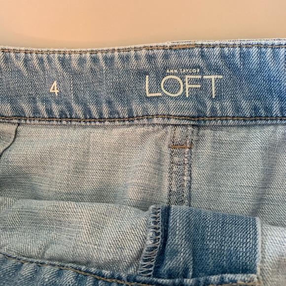 LOFT Light Wash Denim Miniskirt - Picture 3 of 8